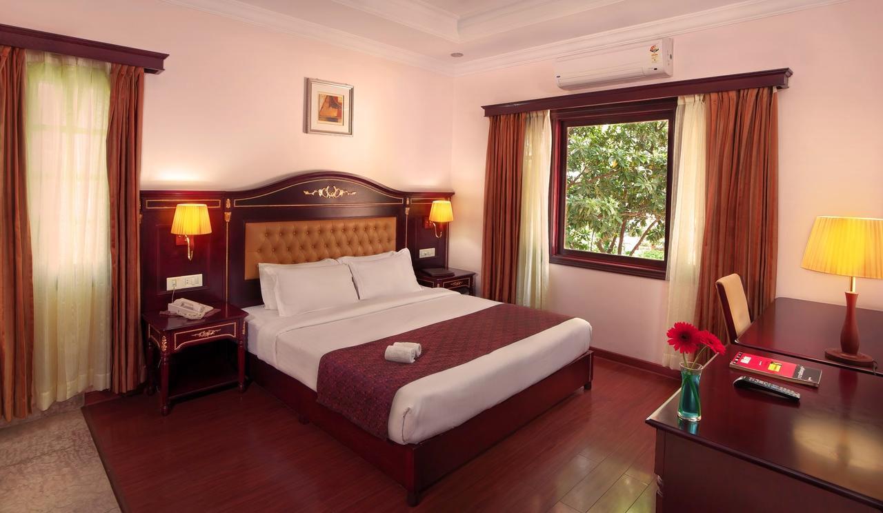 Mayur Aaditya Resort Dharwad Luaran gambar